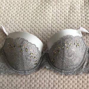 Victoria’s Secret push-up